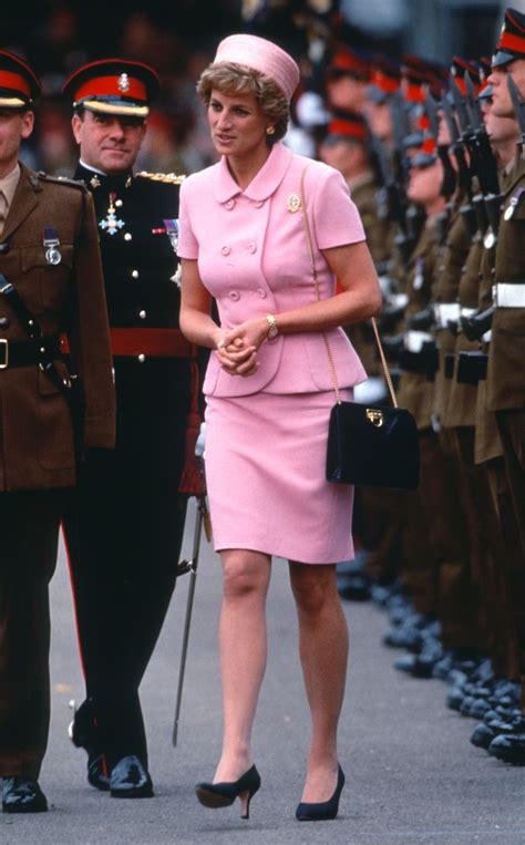 jackie kennedy fake chanel|coco chanel pink suit.